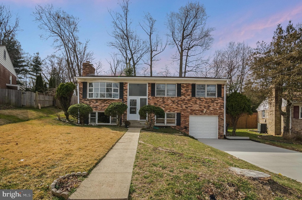 948 N Rochester St, Arlington, VA 22205 - photo 1