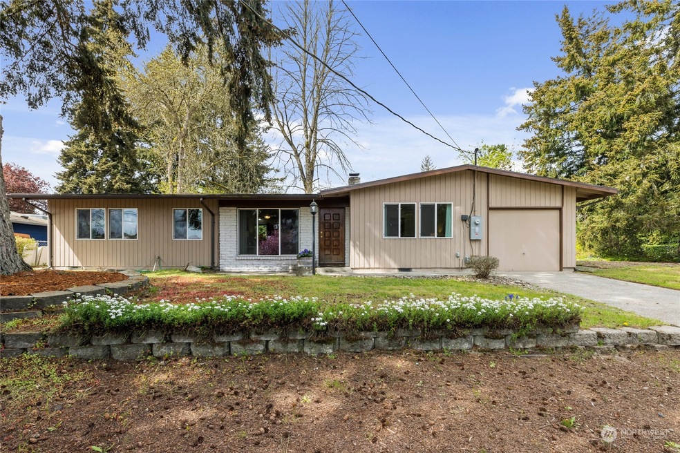 4902 66th Ave W, University Place, WA 98467 - photo 1