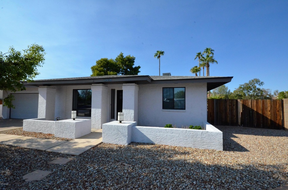 1830 W Juanita Ave unit 3, Mesa, AZ 85202 - photo 1