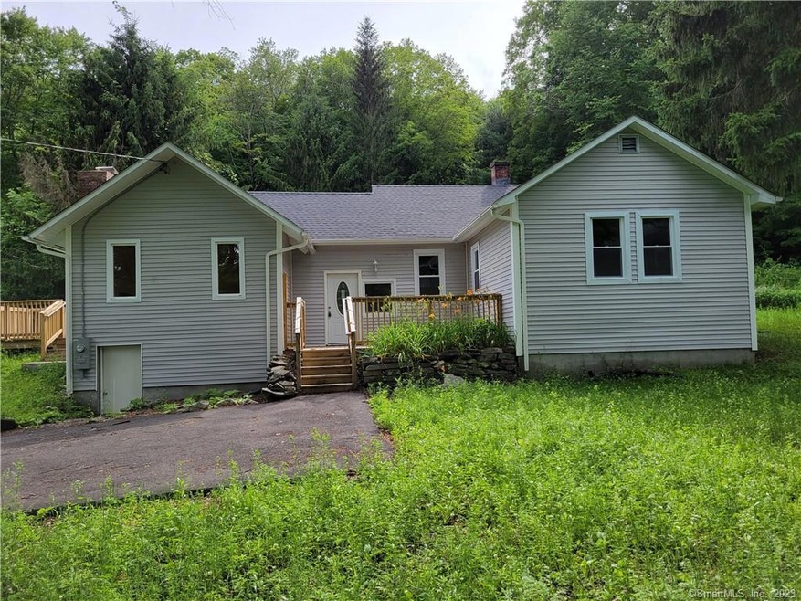 148 Weekeepeemee Rd, Bethlehem, CT 06751 - photo 1