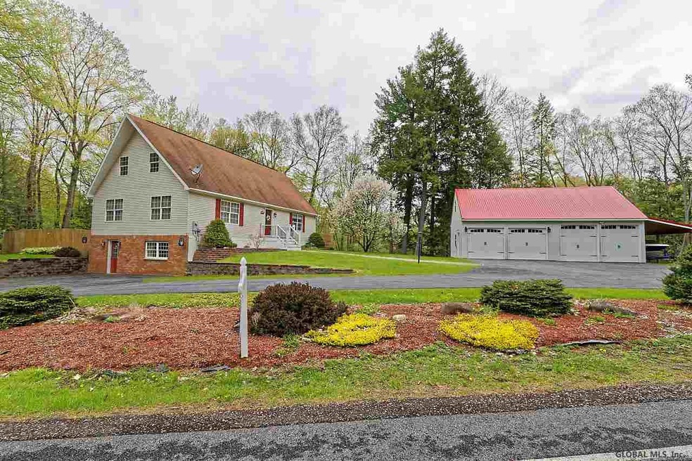 115 Cramer Rd, Ballston Spa, NY 12020 - photo 1