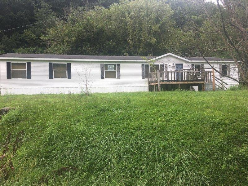 4054 U S 421, McKee, KY 40447 - photo 1