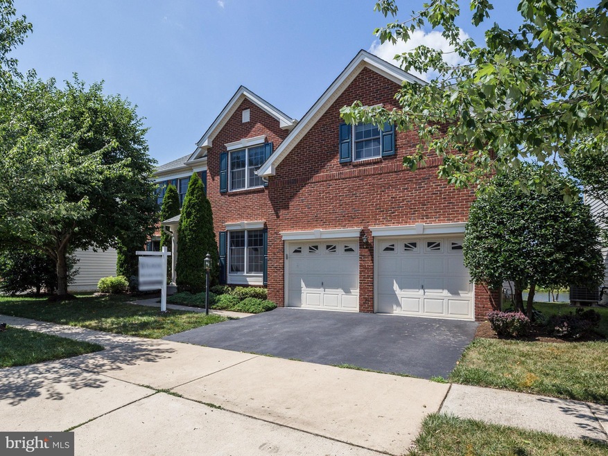 42578 Pelican Dr, Chantilly, VA 20152 - photo 1