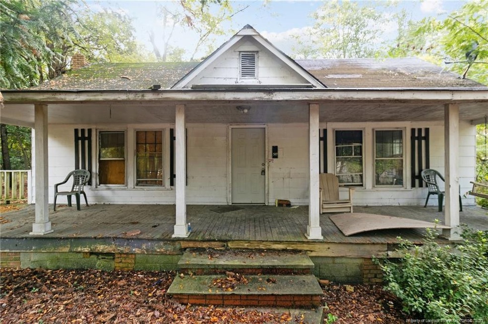 517 Mayview St, Fayetteville, NC 28306 - photo 1