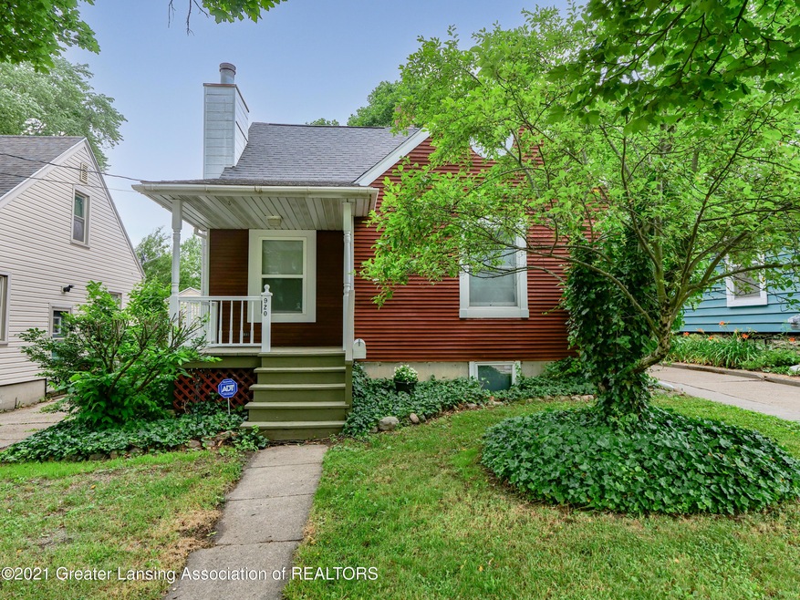 920 N Jenison Ave, Lansing, MI 48915 - photo 1