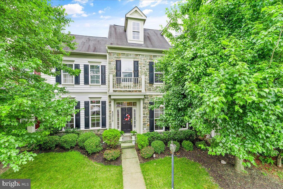 42717 Explorer Dr, Ashburn, VA 20148 - photo 1