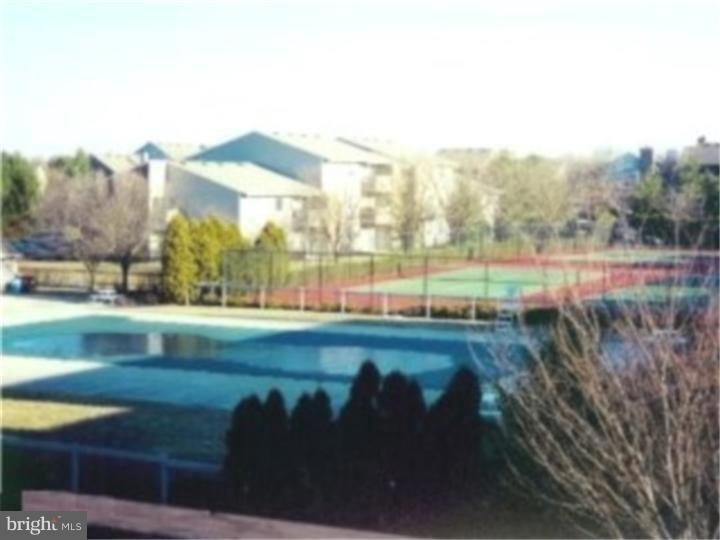 309 Ravens Crest Dr, Plainsboro, NJ 08536 - photo 1