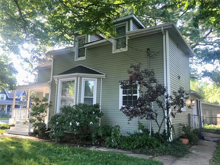 Welcome to 416 N. Vine Street