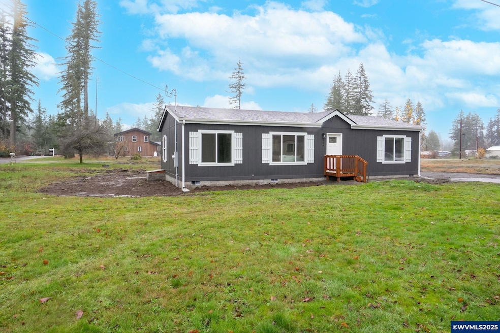 124 Santiam St, Gates, OR 97346 - photo 1