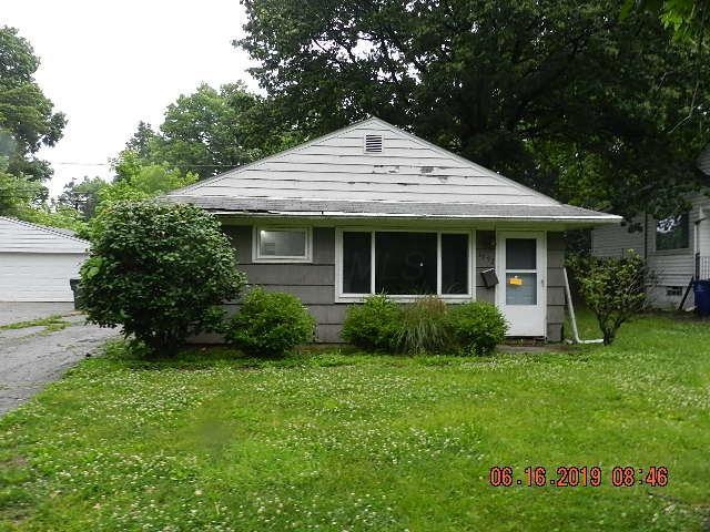 1572 Northridge Rd, Columbus, OH 43224 - photo 1