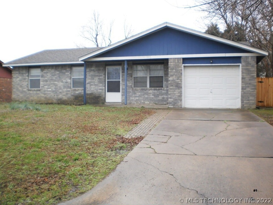 428 W 149th St, Glenpool, OK 74033 - photo 1