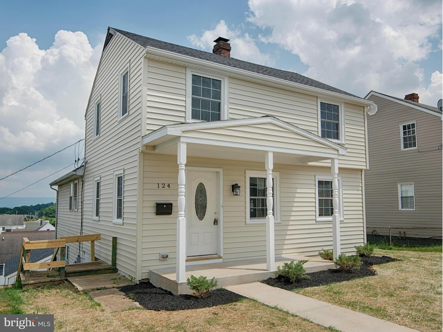 124 S Mont Valla Ave, Hagerstown, MD 21740 - photo 1