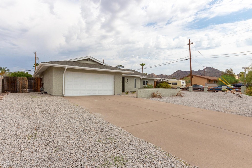 1250 E. Dunlap