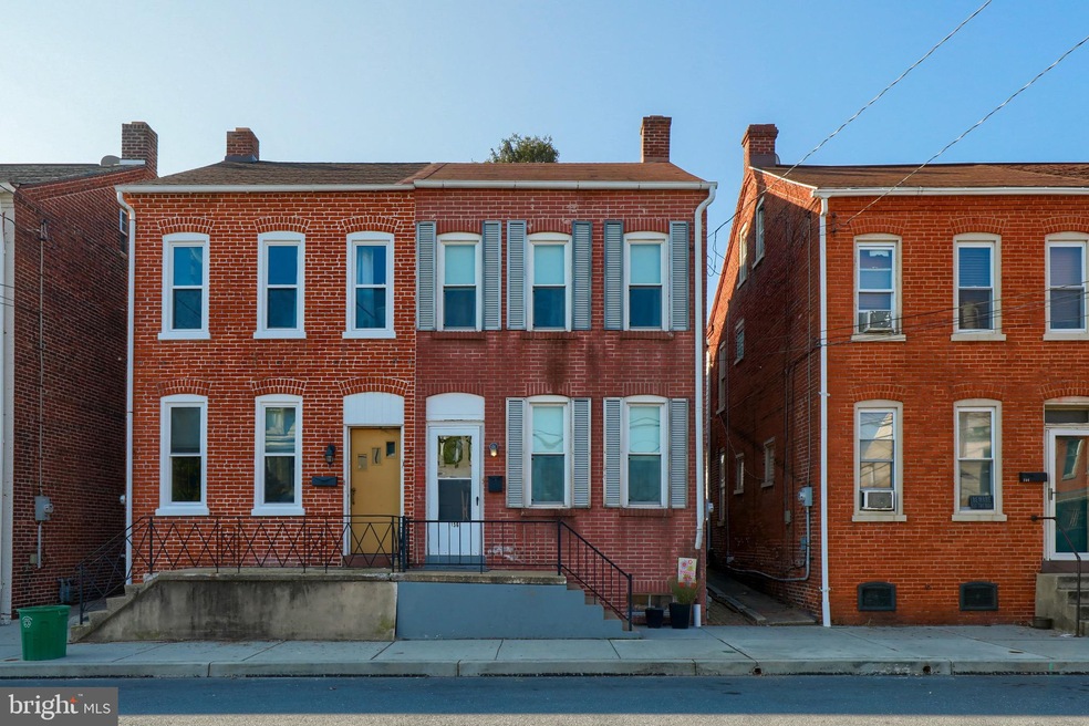 156 S 8th St, Columbia, PA 17512 - photo 1