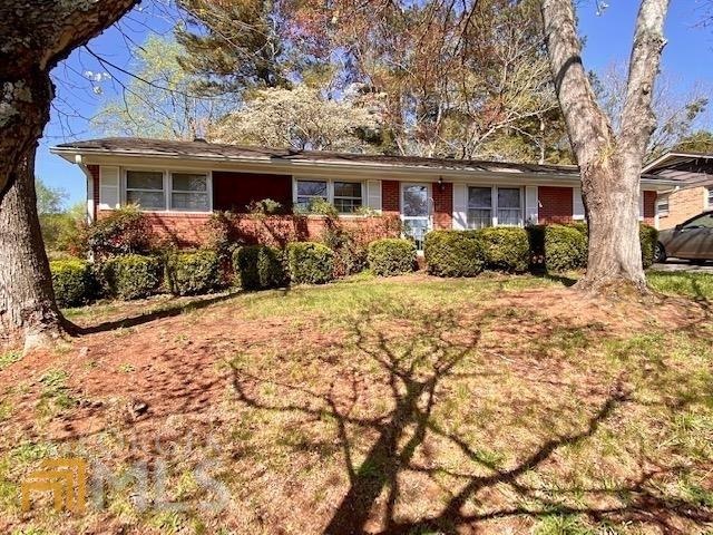 6413 Lanier Rd, Morrow, GA 30260 - photo 1