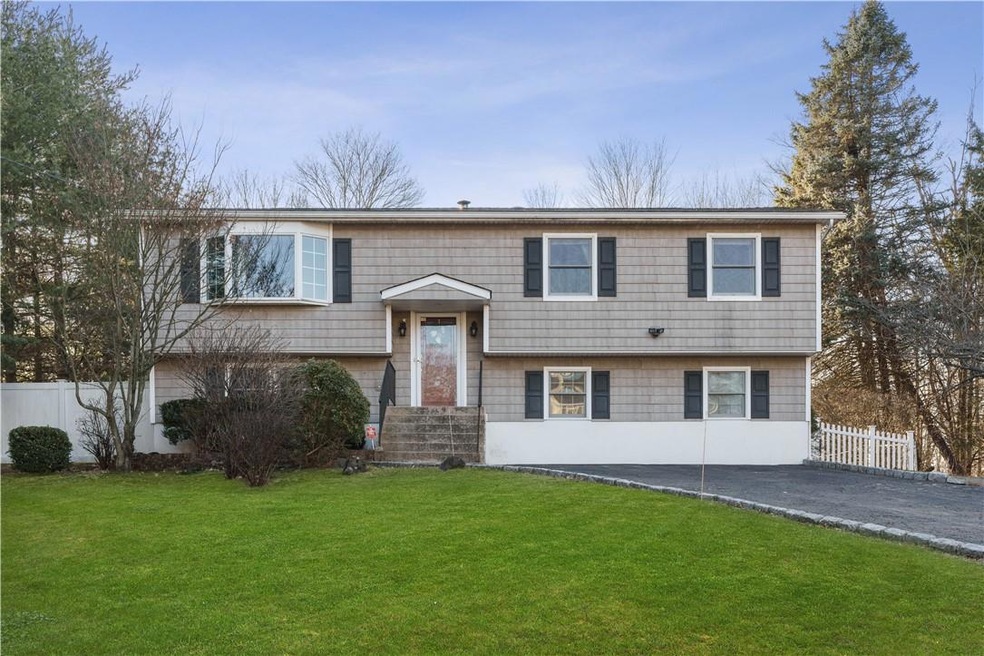 9 Shaw Hwy, Cortlandt Manor, NY 10567 - photo 1