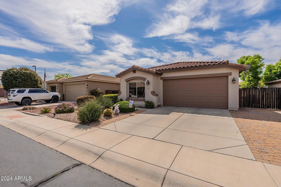 651 W Harvest Rd, San Tan Valley, AZ 85140 - photo 1