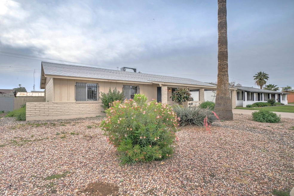 3308 N 80th Ln-3