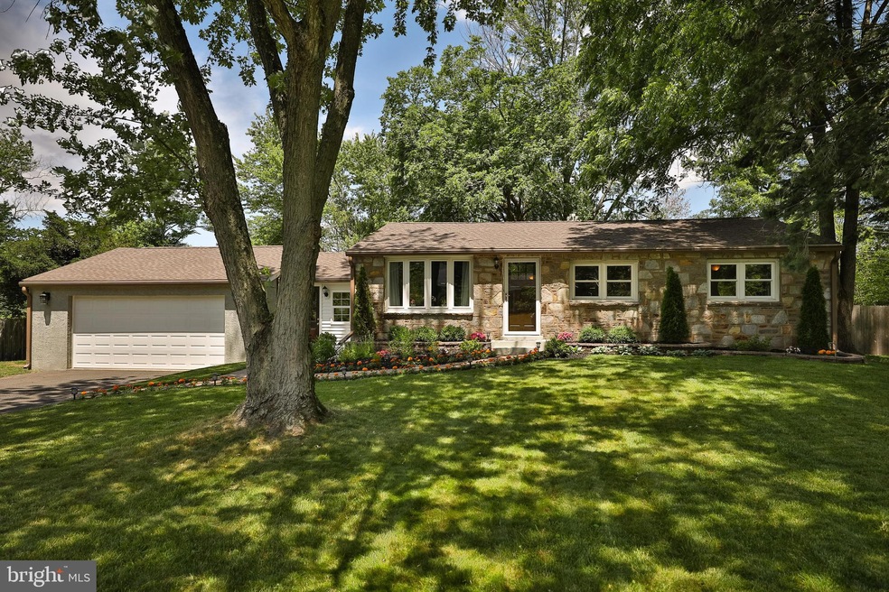 958 Bent Rd, Hatfield, PA 19440 - photo 1