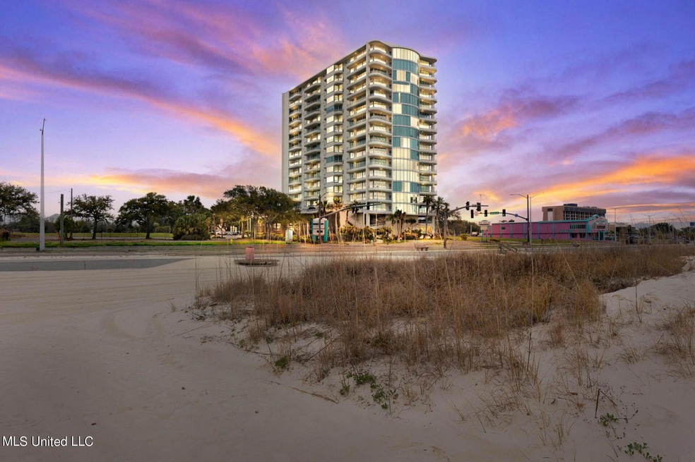 2060BeachBlvd_39474_1