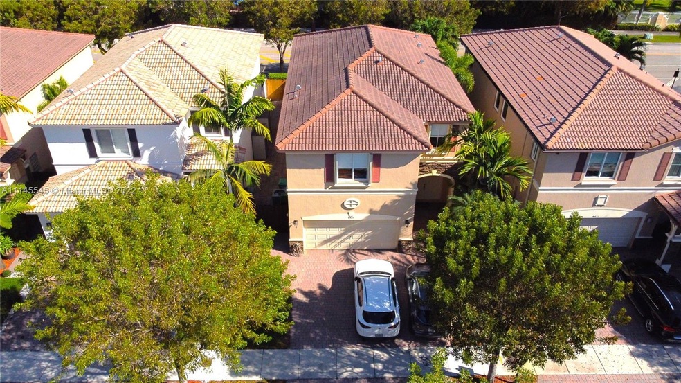 4421 NW 112th Ct, Doral, FL 33178 - photo 1