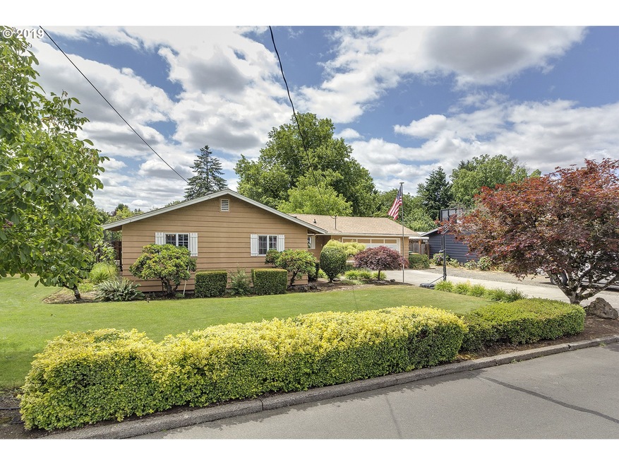 3302 17th Ave, Forest Grove, OR 97116 - photo 1