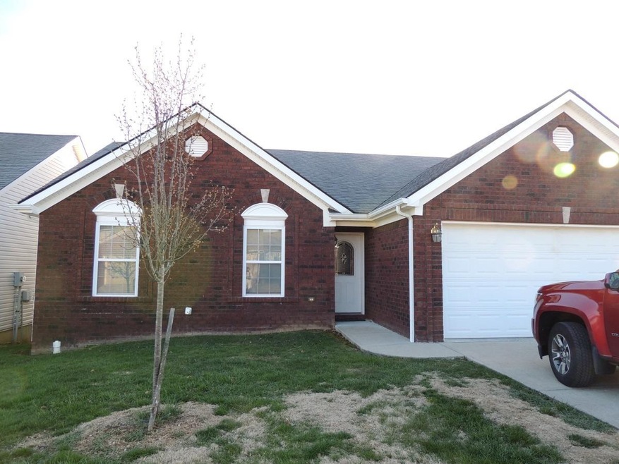 237 Palmer Dr, Frankfort, KY 40601 - photo 1