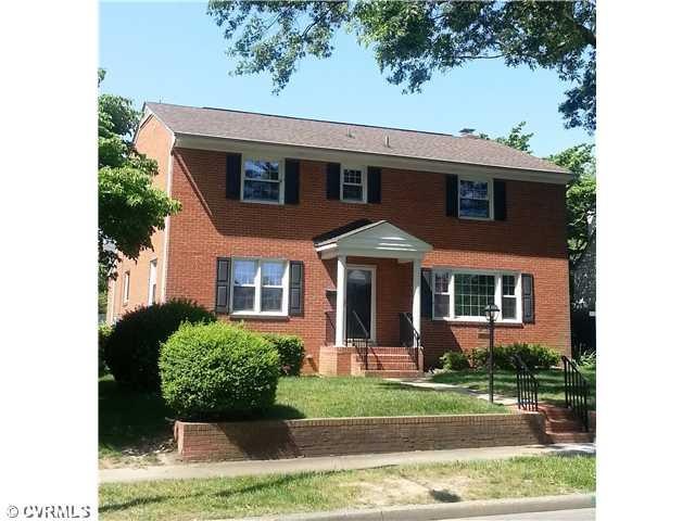 Exterior Front - Move-in ready classic brick colon