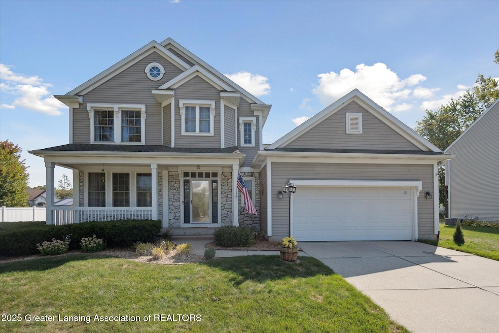 11304 Carousel Dr, Grand Ledge, MI 48837 - photo 1