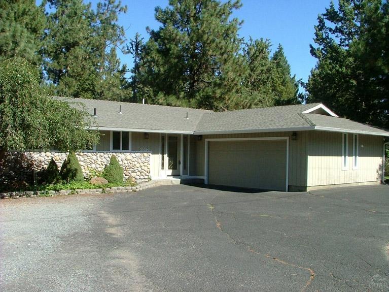 unlisted-address, Bend, OR 97702 - photo 1