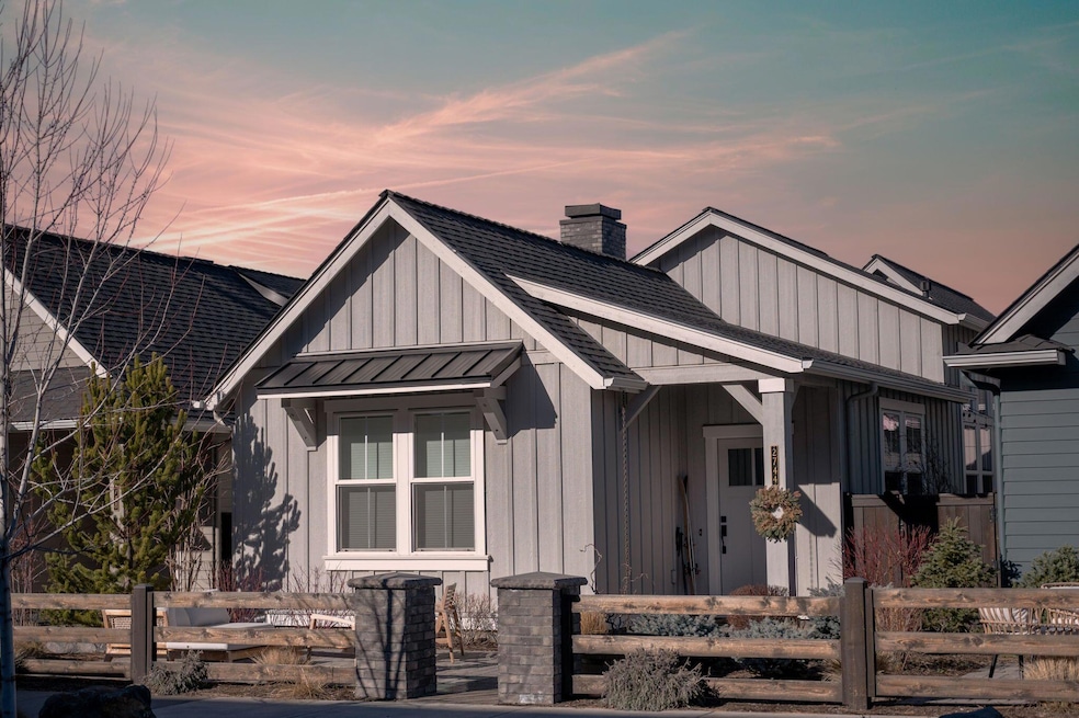 2744 NW Ordway Ave, Bend, OR 97703 - photo 1