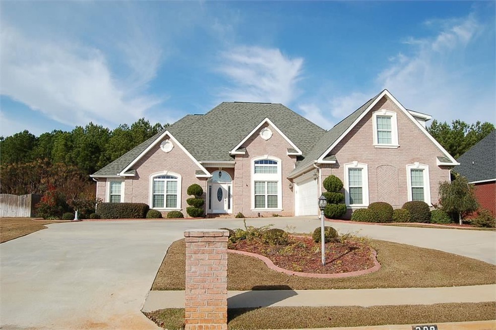308 Estates Way, Warner Robins, GA 31088 - photo 1