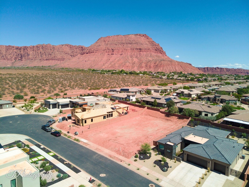 10-web-or-mls-150 N Arrowhead Ln-6