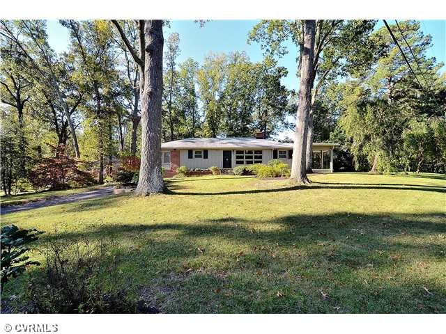 Exterior Front - Large yard with beautiful yard