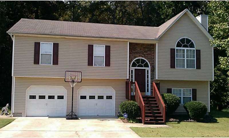 Exterior Front. 2808 Brass Way, Austell 30106. Mov