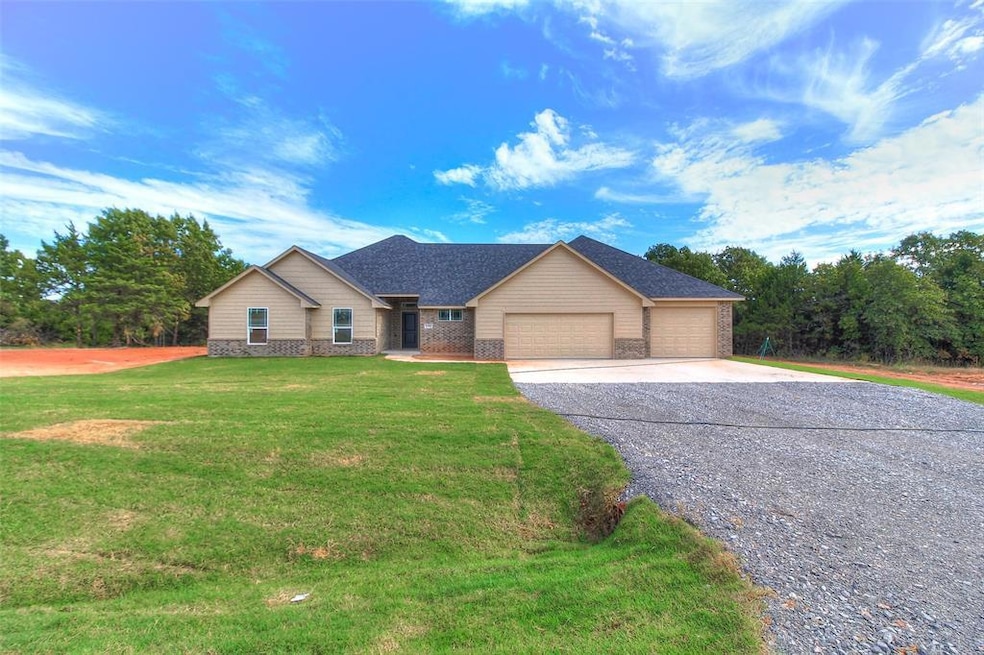 104942 Pimlico Pass, McLoud, OK 74851 - photo 1