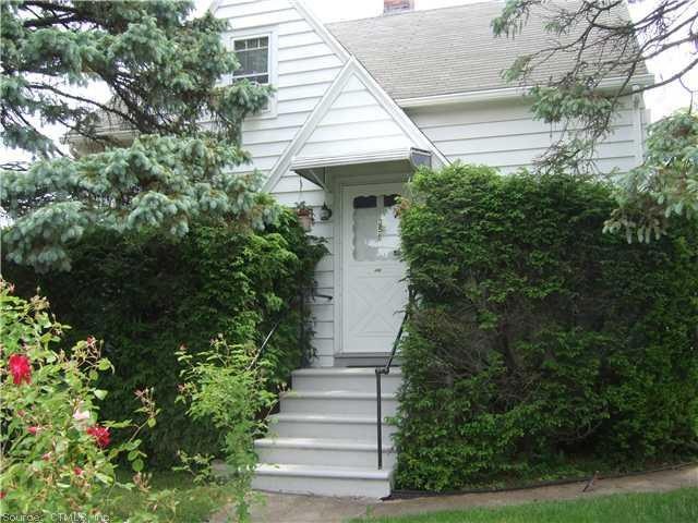 356 Hill St, Waterbury, CT 06704 - photo 1