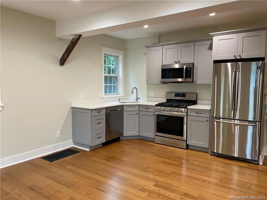 1 Bridge St unit 1, Kent, CT 06757 - photo 1