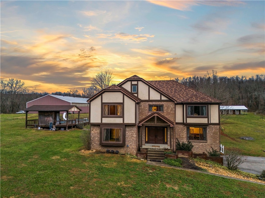 420 Vaneal Rd, Washington, PA 15301 - photo 1