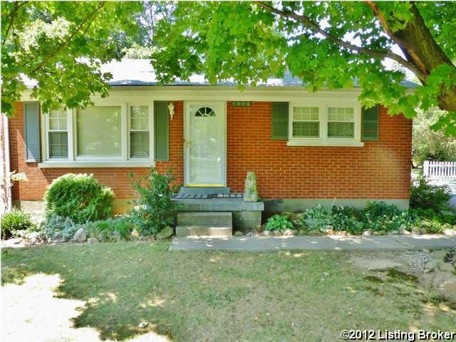 7804 Vaughn Mill Rd, Louisville, KY 40228 - photo 1