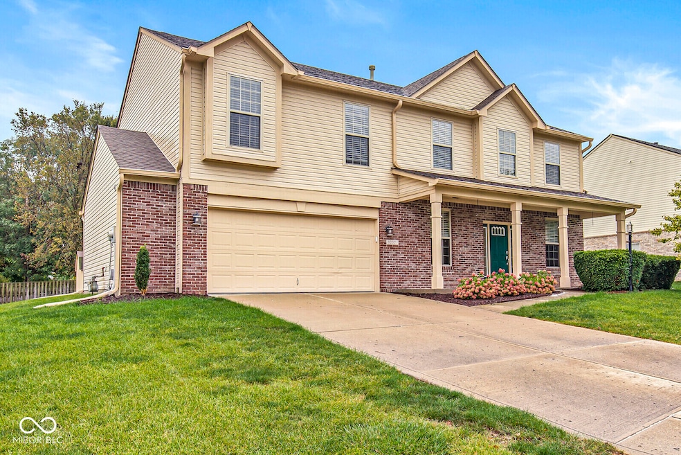 8057 Meadow Bend Ln, Indianapolis, IN 46259 - photo 1