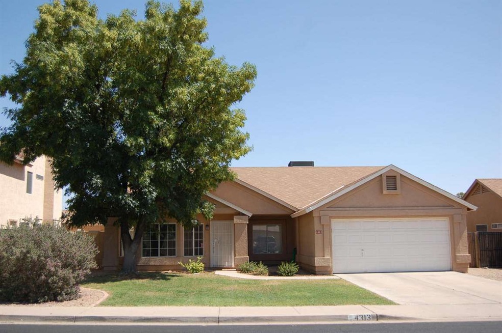 4313 E Towne Ln, Gilbert, AZ 85234 - photo 1