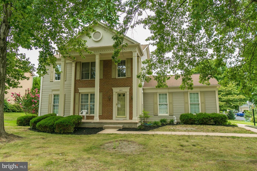 2851 Chevoit Hill Ct, Woodbridge, VA 22191 - photo 1