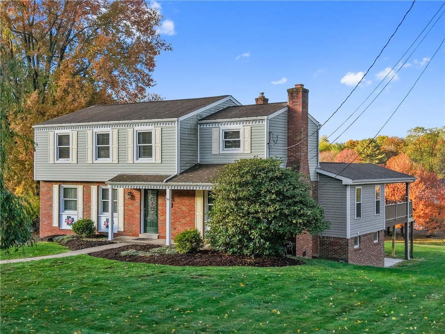 1537 King Charles Dr, Pittsburgh, PA 15237 - photo 1