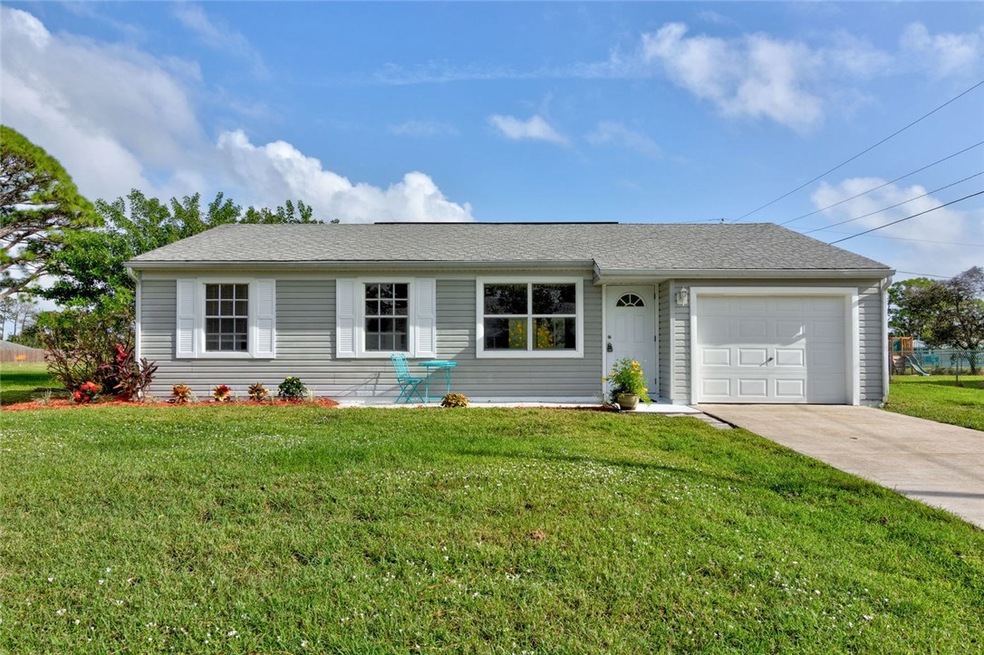 116 La Playa Ln, Sebastian, FL 32958 - photo 1