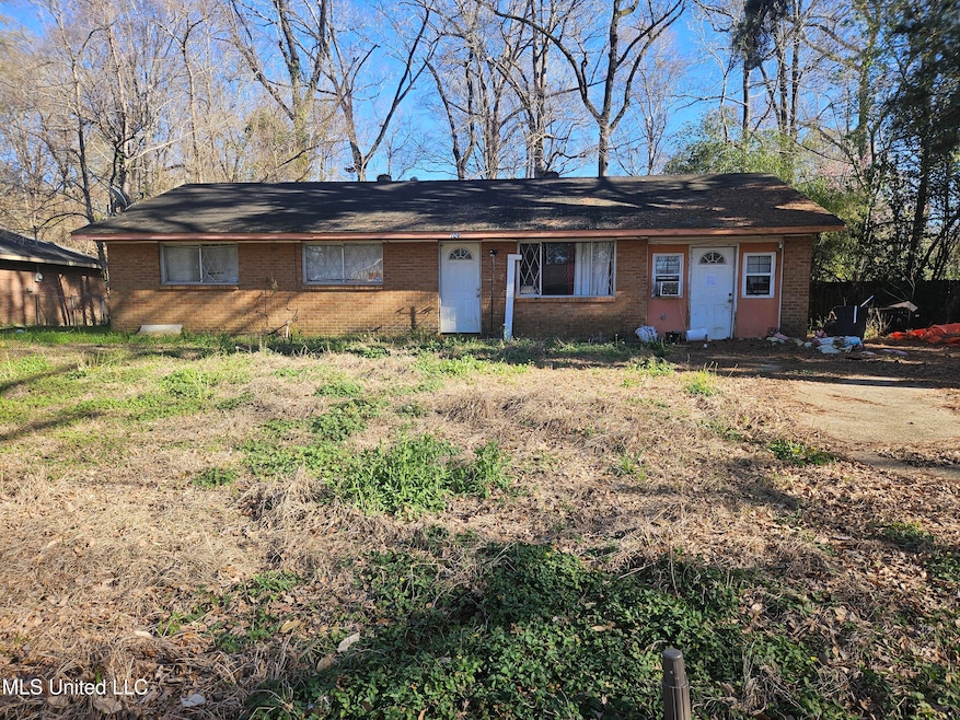 109 Mimosa Dr, Natchez, MS 39120 - photo 1