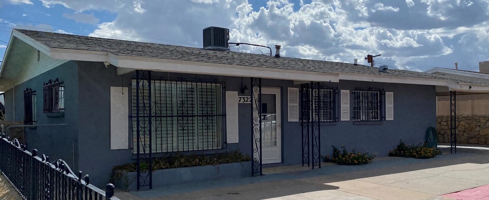 7322 Wilcox Dr, El Paso, TX 79915 - photo 1