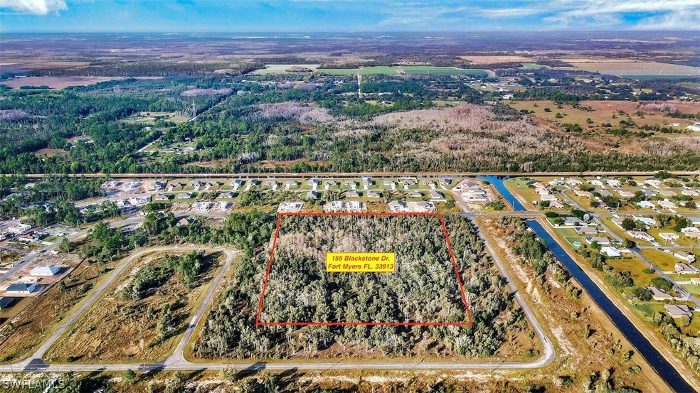 155 Blackstone Dr, Fort Myers, FL 33913 - photo 1