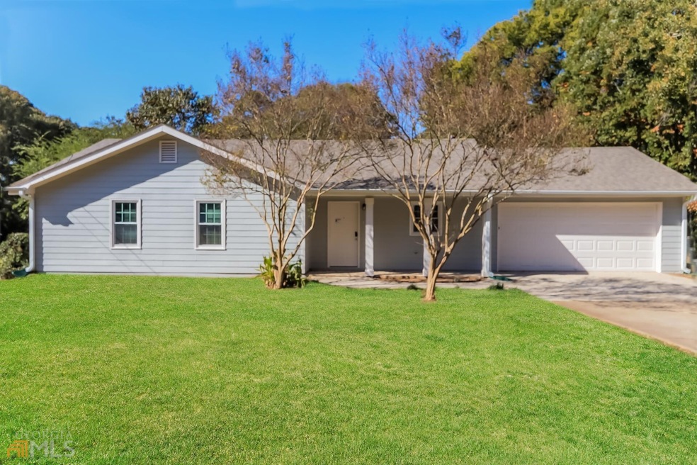 95 Lazy Hollow Ln, Covington, GA 30016 - photo 1