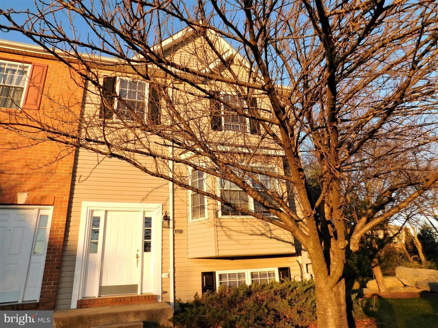 5785 Rock Spray Ct, Frederick, MD 21703 - photo 1